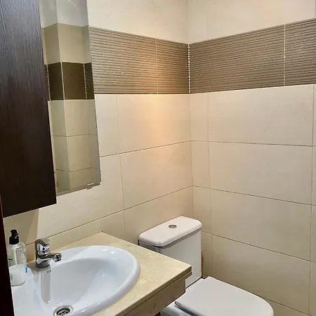 דירה Stunning - View, Location, Pool אדחה
